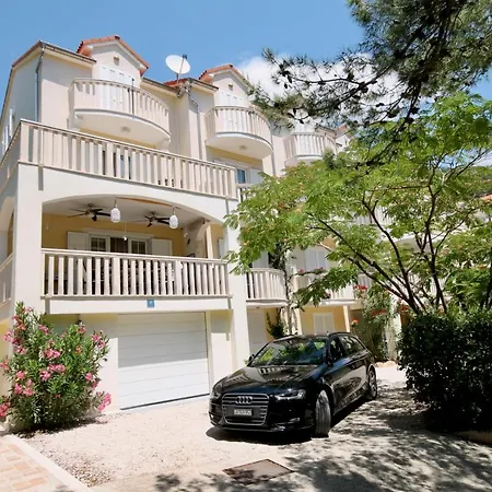 Apartment 2904a Bol